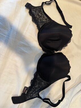 Victoria's Secret Black Lace Demi Bra